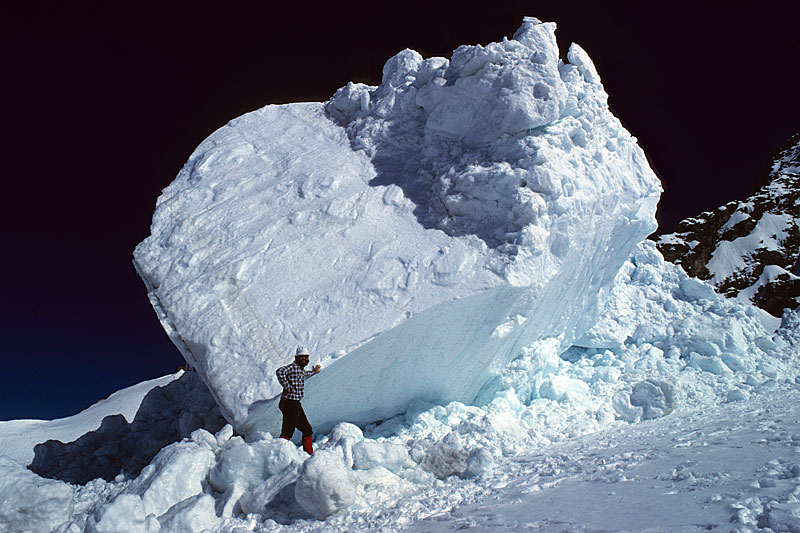 Ice avalanche from Mönch